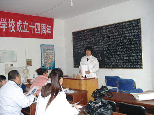 唐山哪里能學(xué)正骨技術(shù)？學(xué)校怎么樣？